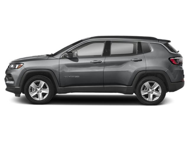 Used 2022 Jeep Compass Limited w/ Sun and Sound Group AWD/4WD image 3