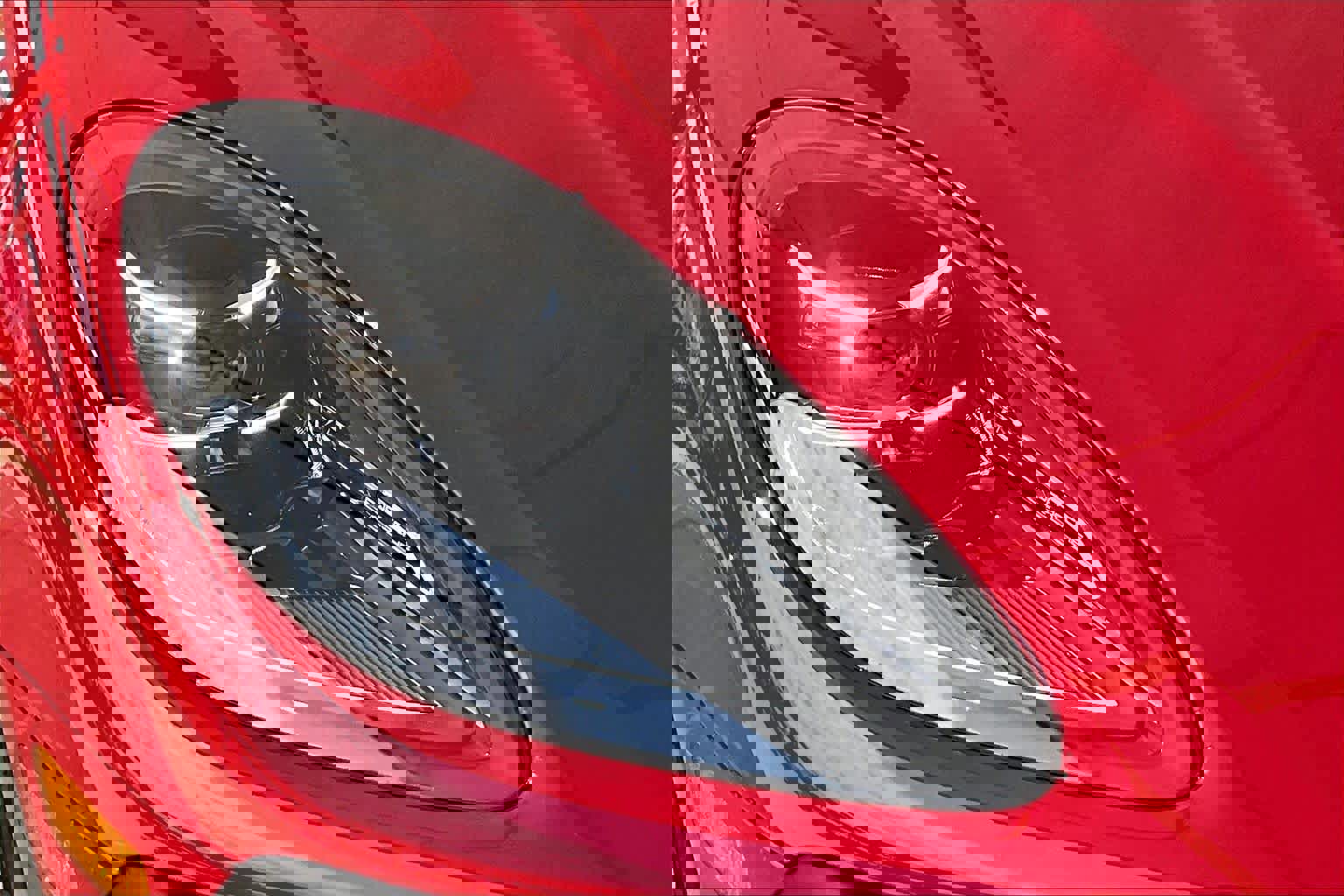 Used 2025 Porsche Macan S image 28