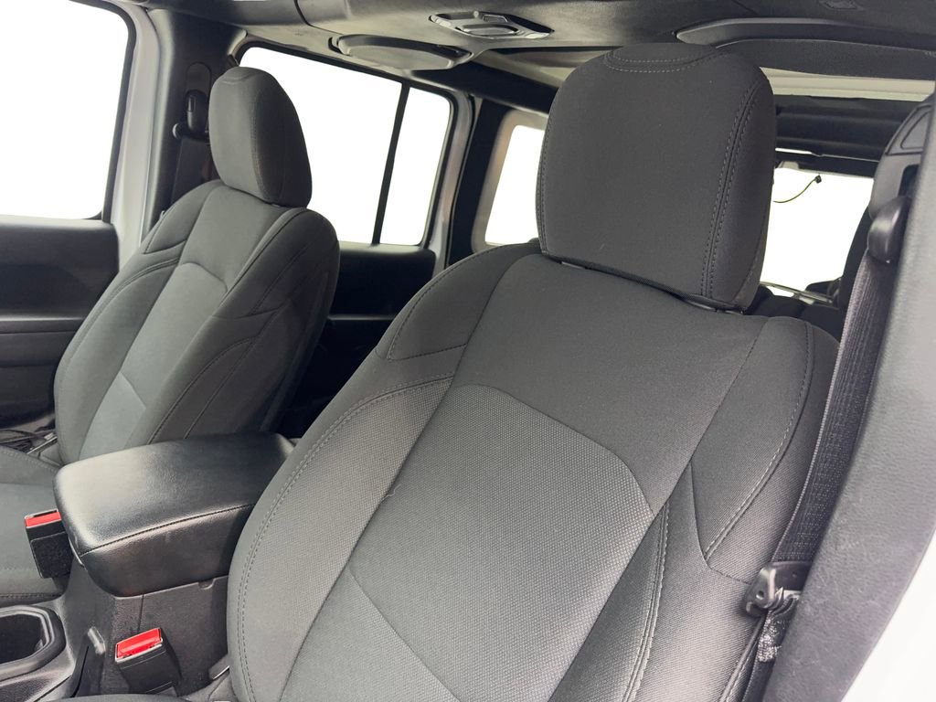 Used 2022 Jeep Wrangler Unlimited Sport image 25