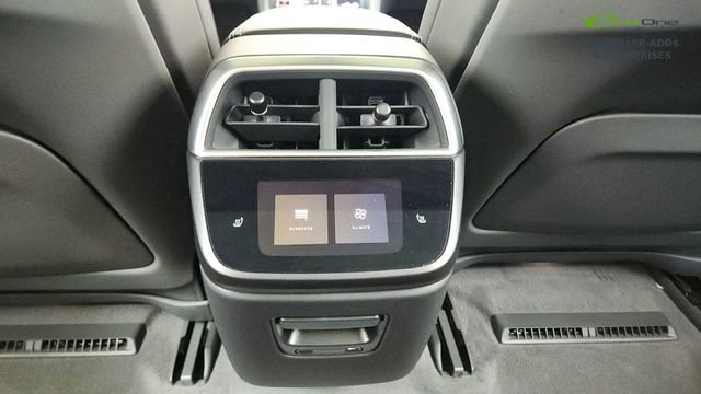 Used 2024 Lucid Air Touring image 38