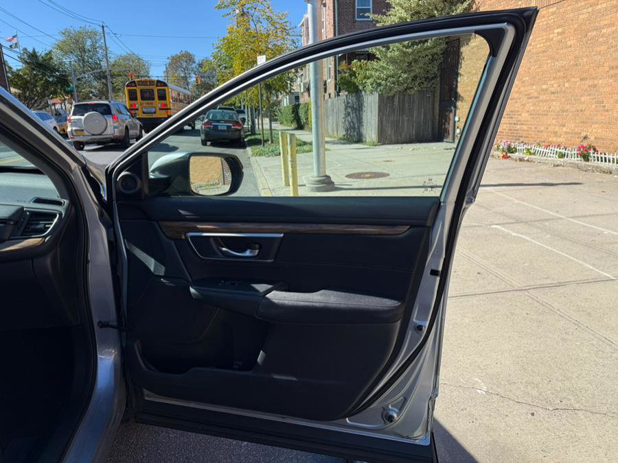 Used 2017 Honda CR-V EX image 22