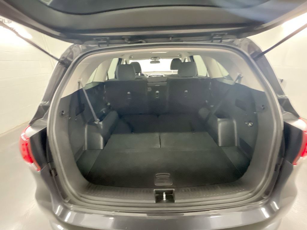 Used 2019 Kia Sorento LX image 23