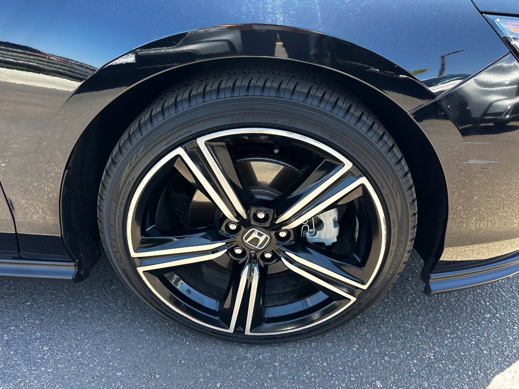 Used 2024 Honda Accord Sport image 12