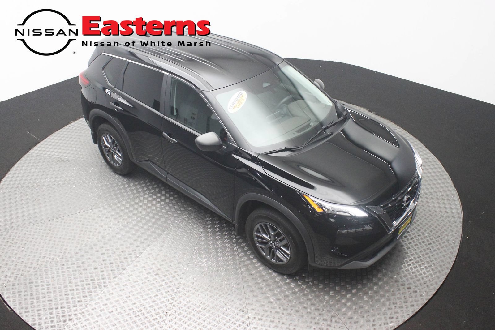 Used 2023 Nissan Rogue S AWD/4WD image 3