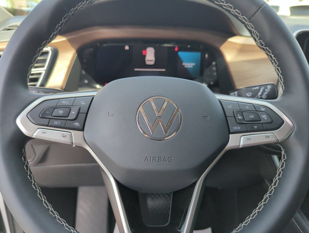 Used 2024 Volkswagen Atlas SE FWD image 46