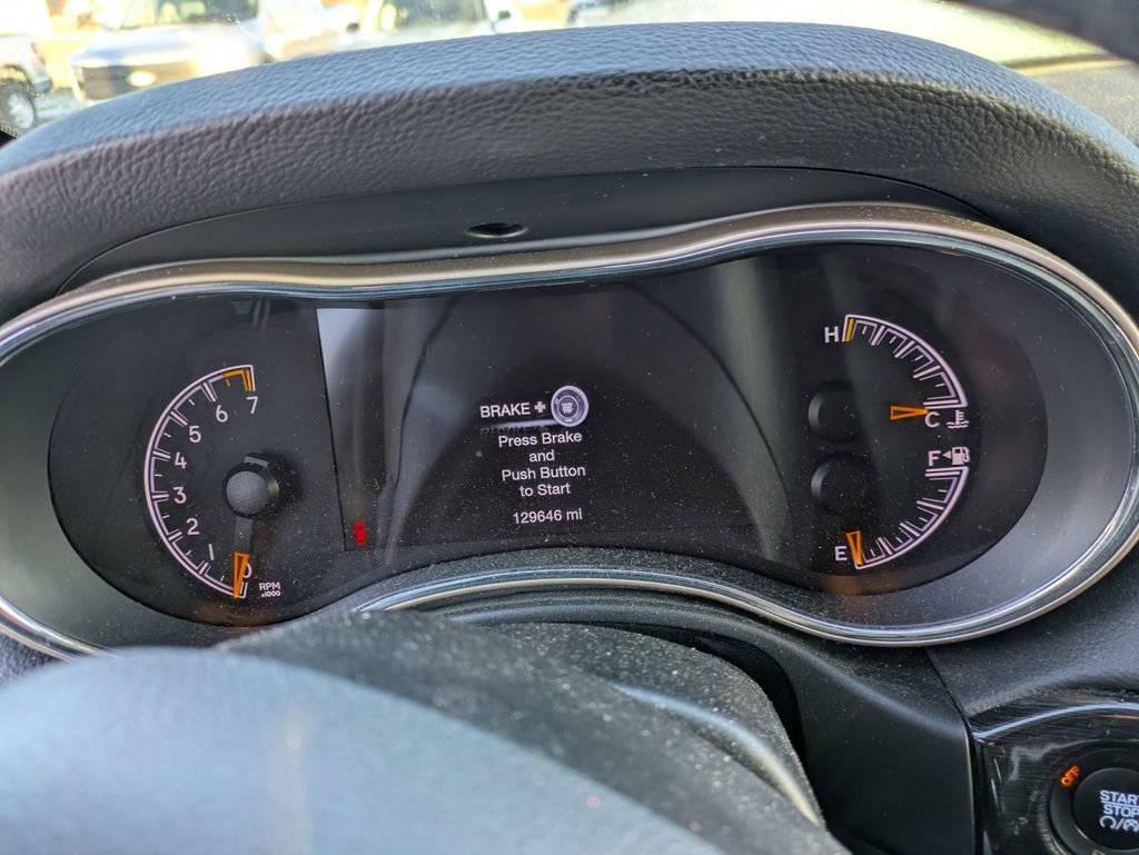 Used 2016 Jeep Grand Cherokee Laredo 75th Anniversary image 14