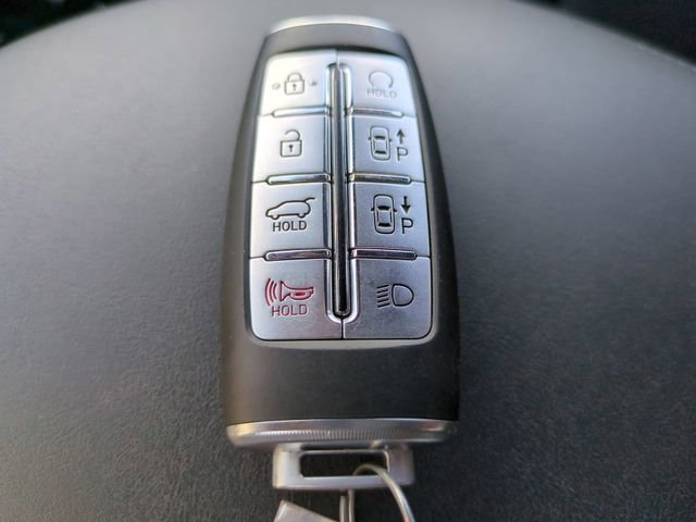 Certified 2025 Genesis GV70 2.5T w/ Sport Prestige Package image 29