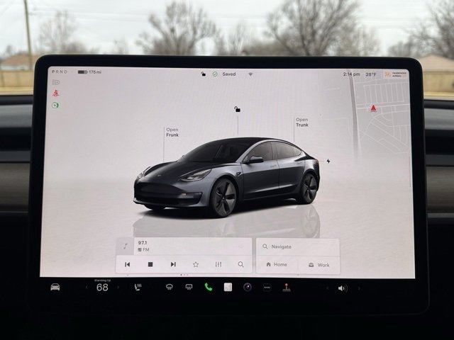 Used 2023 Tesla Model 3 Standard Range image 13