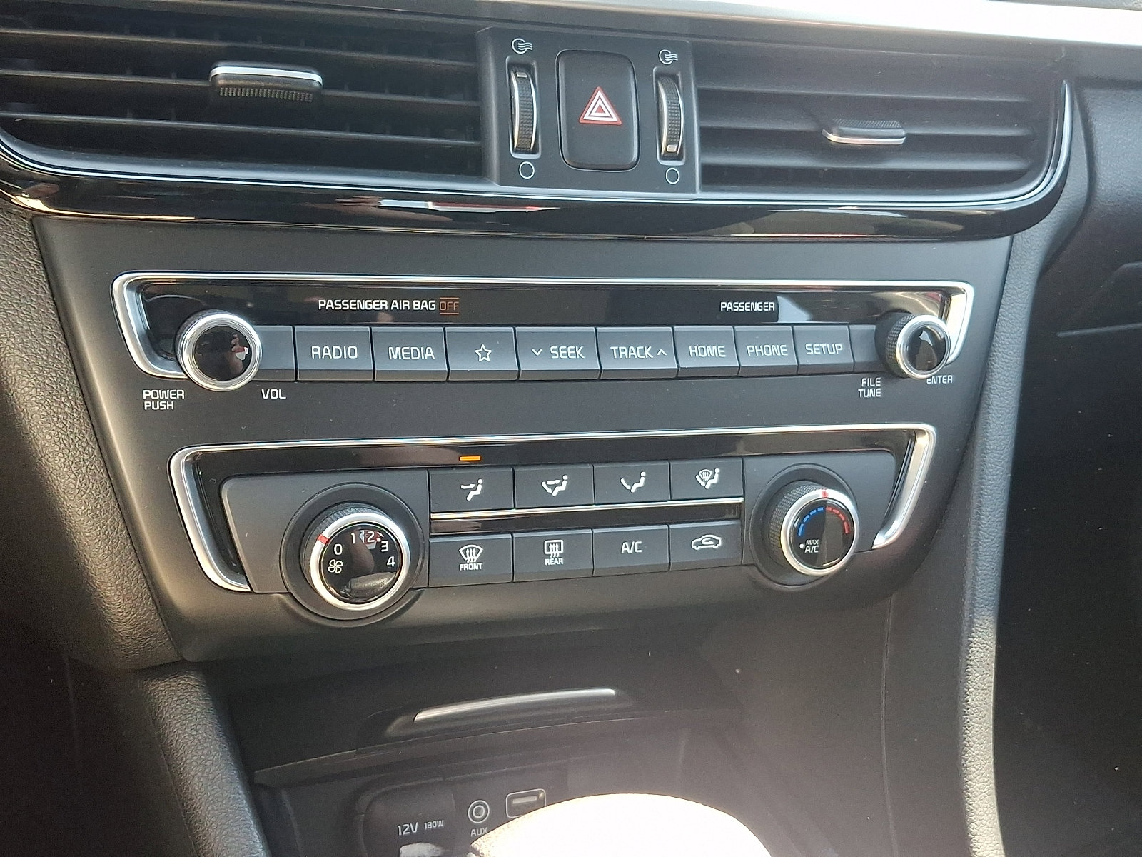 Used 2020 Kia Optima LX image 14