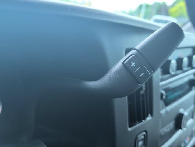 Used 2025 Chevrolet Express 3500 LT w/ LT Preferred Equipment Group RWD image 22