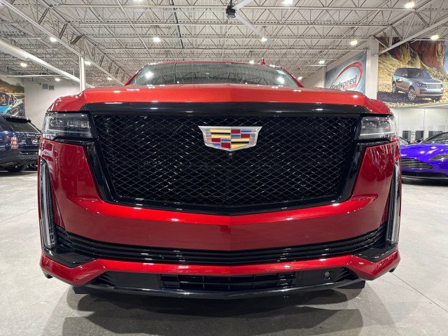 Used 2021 Cadillac Escalade Sport Platinum w/ Heavy-Duty Trailer Package image 32