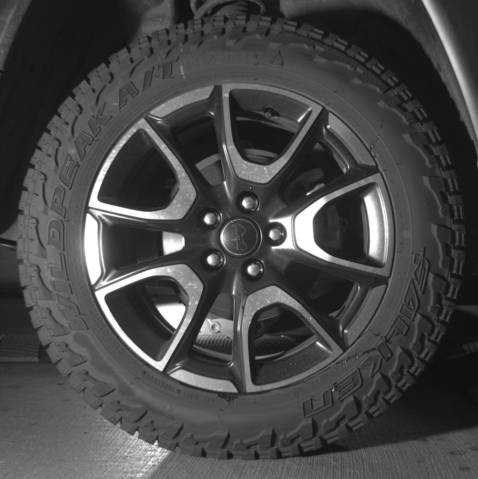 Used 2025 Jeep Compass Trailhawk AWD/4WD image 15