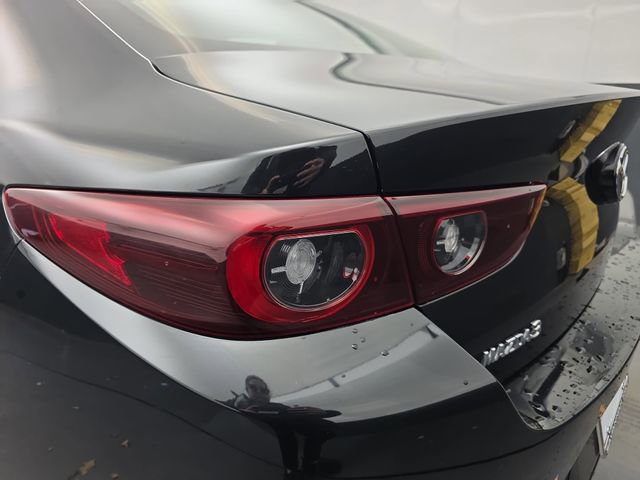 Used 2024 MAZDA MAZDA3 s image 18