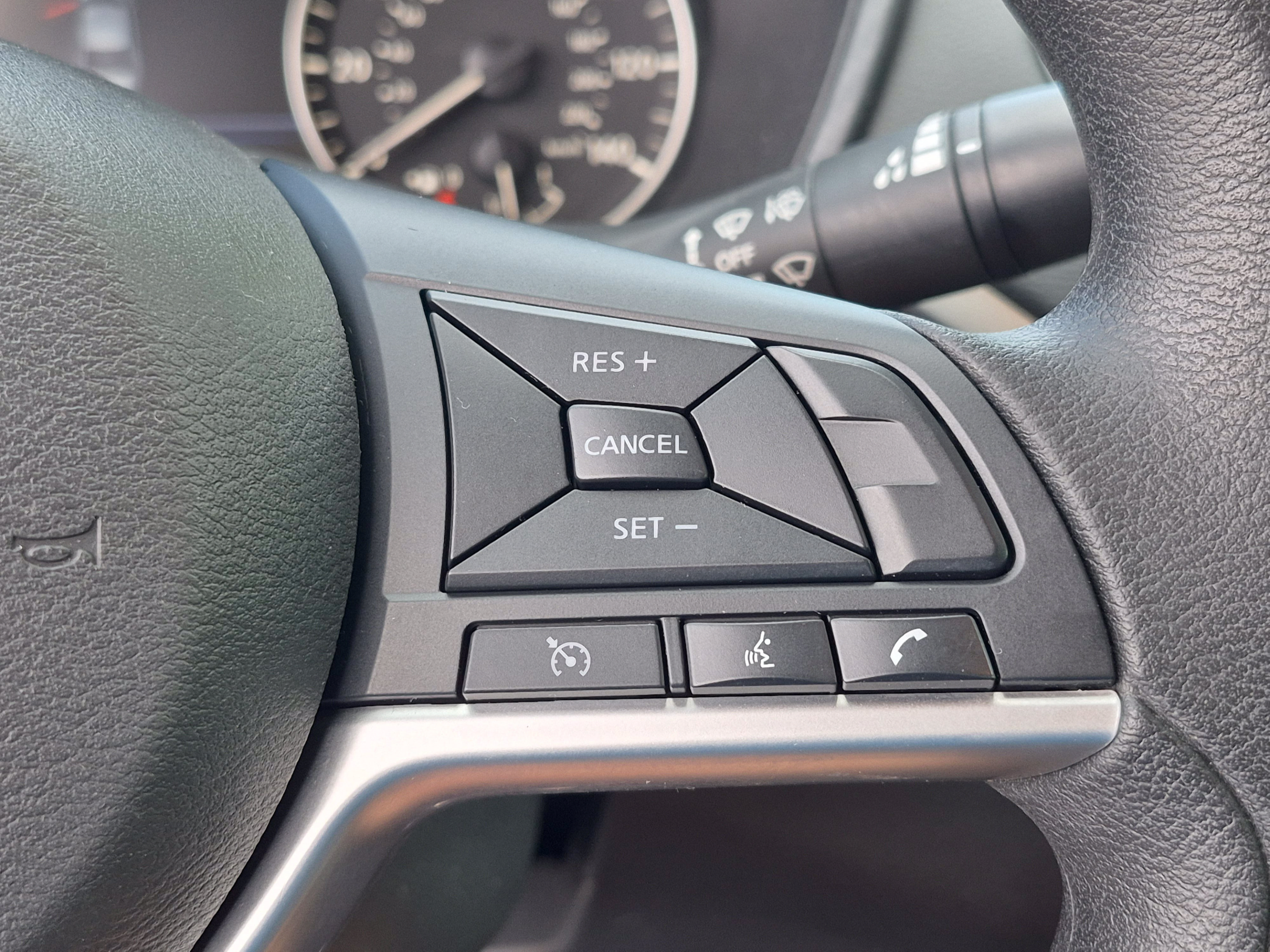 Certified 2022 Nissan Altima 2.5 SV FWD image 30