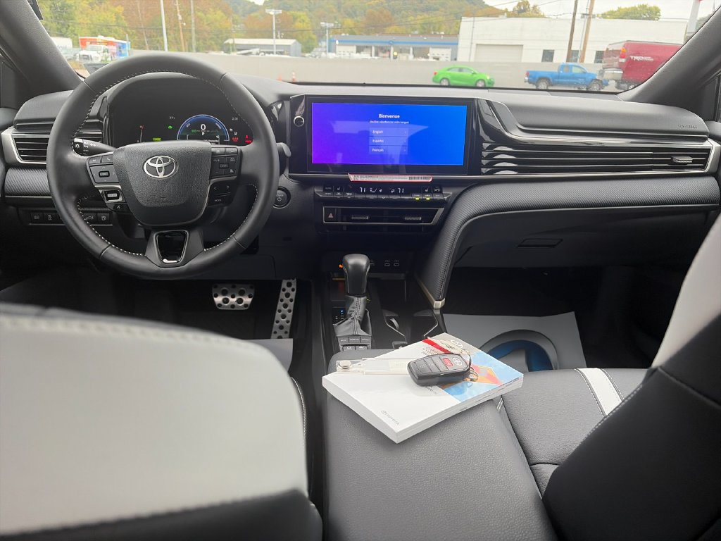 Used 2026 Toyota Camry SE w/ Multimedia Upgrade Package FWD image 16
