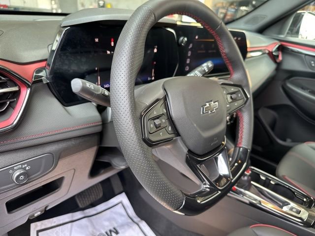Used 2026 Chevrolet TrailBlazer RS w/ Driver Confidence Package image 13
