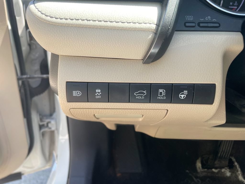 Used 2021 Toyota Camry LE w/ Cold Weather Package AWD/4WD image 14