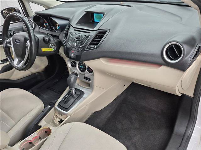 Used 2014 Ford Fiesta SE w/ Comfort Package FWD image 19