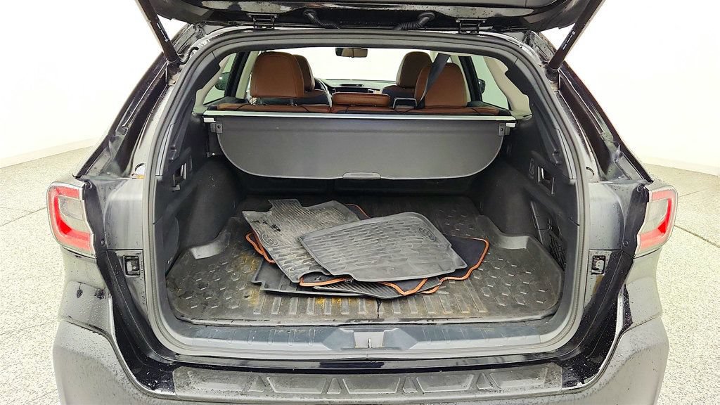 Used 2024 Subaru Outback Touring AWD/4WD image 21