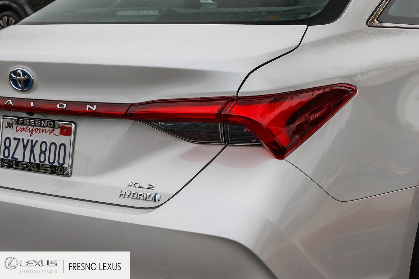 Used 2022 Toyota Avalon XLE image 7