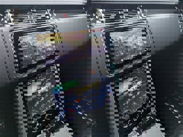 Used 2021 Land Rover Range Rover Westminster Edition image 11