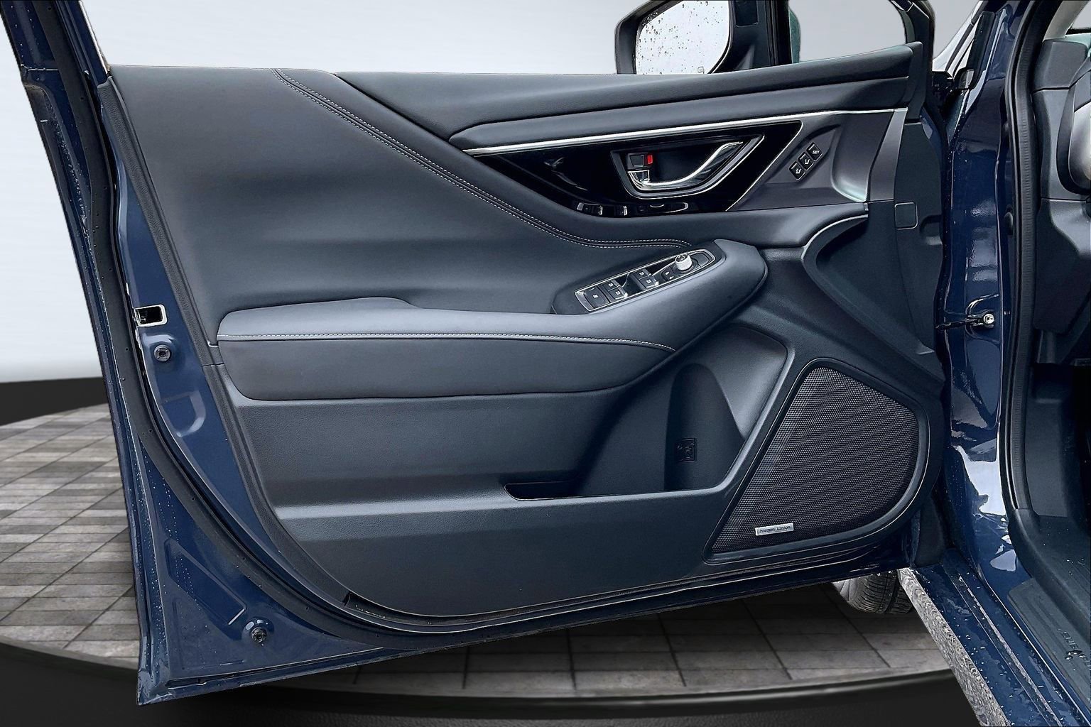 Used 2025 Subaru Legacy Limited image 17