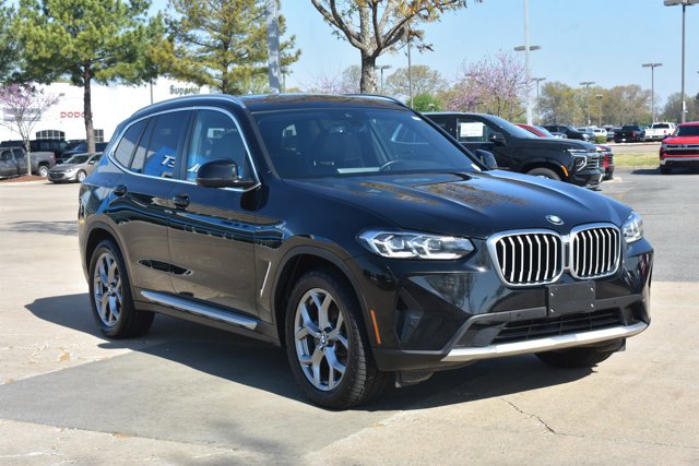 Used 2023 BMW X3 sDrive30i image 3