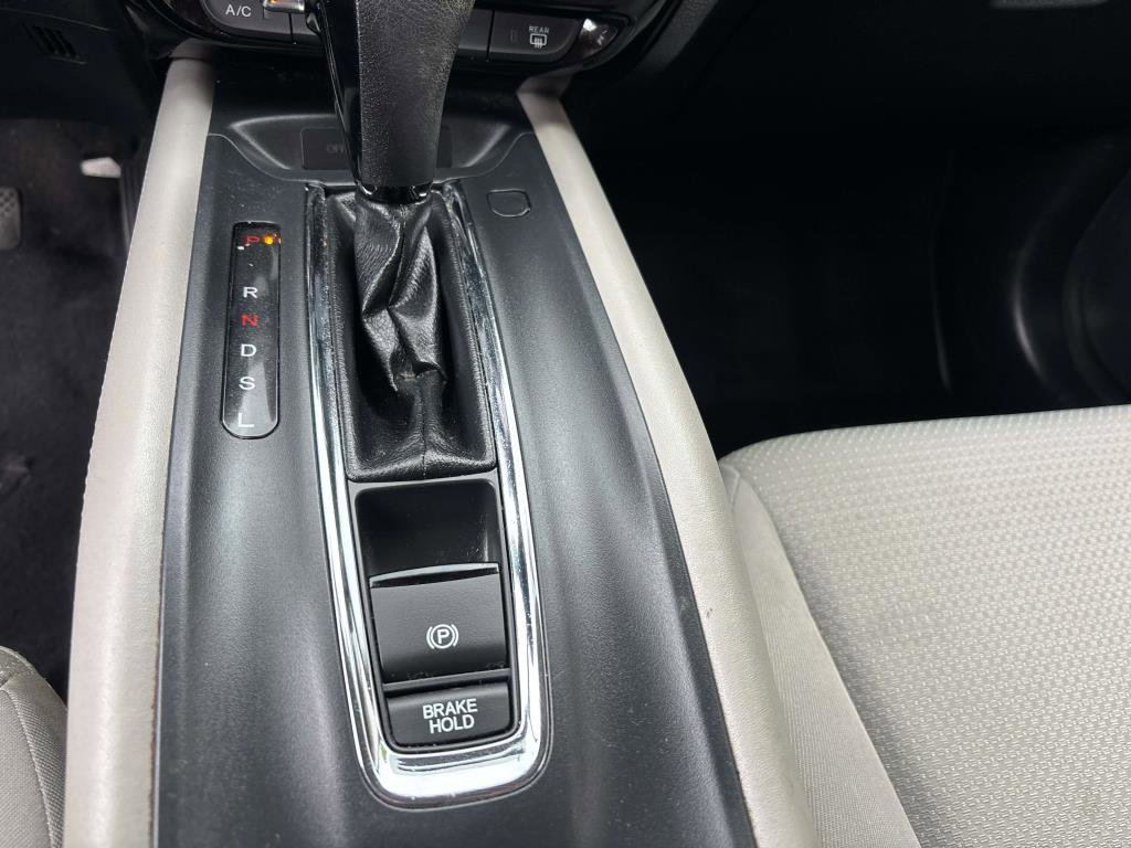 Used 2019 Honda HR-V LX image 25