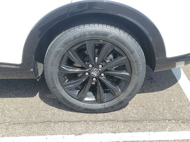Certified 2024 Buick Envista Sport Touring w/ Convenience I Package FWD image 38