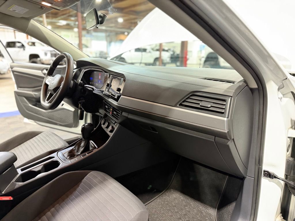 Used 2022 Volkswagen Jetta S FWD image 17