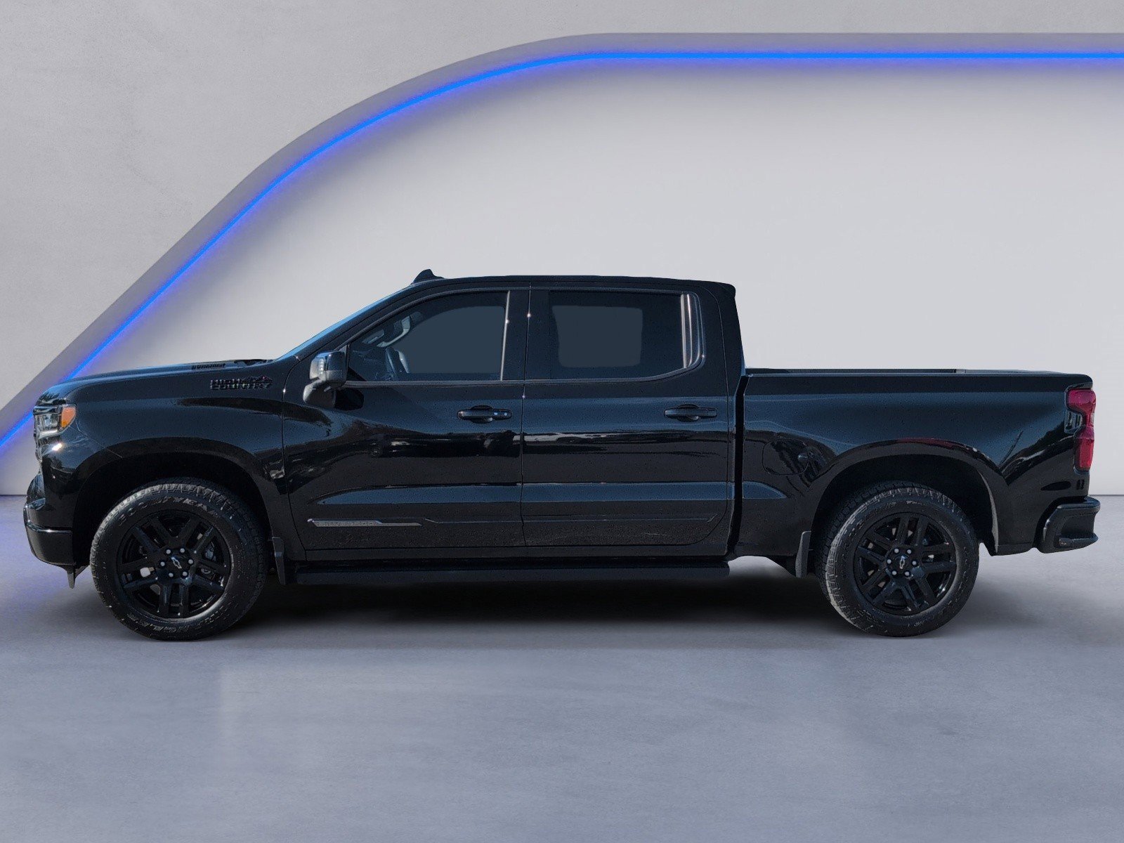 Used 2024 Chevrolet Silverado 1500 High Country w/ Midnight Edition image 11