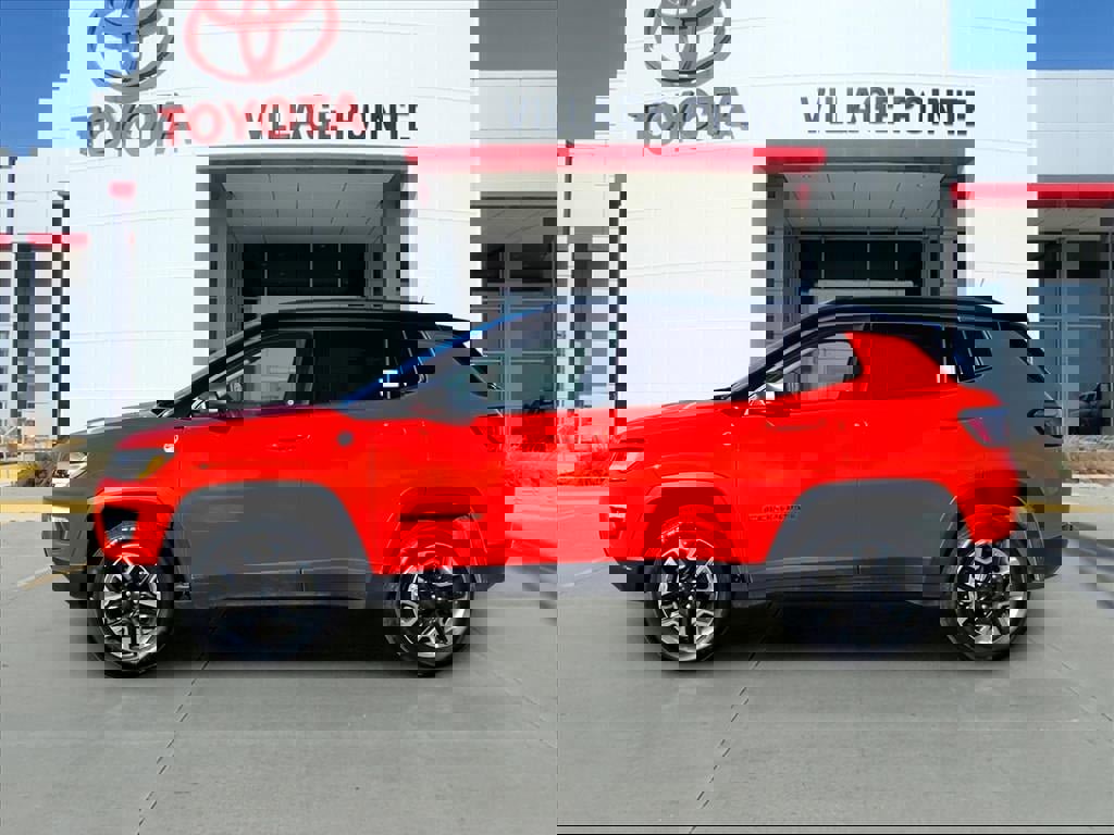 Used 2018 Jeep Compass Trailhawk w/ Leather Interior Group image 2