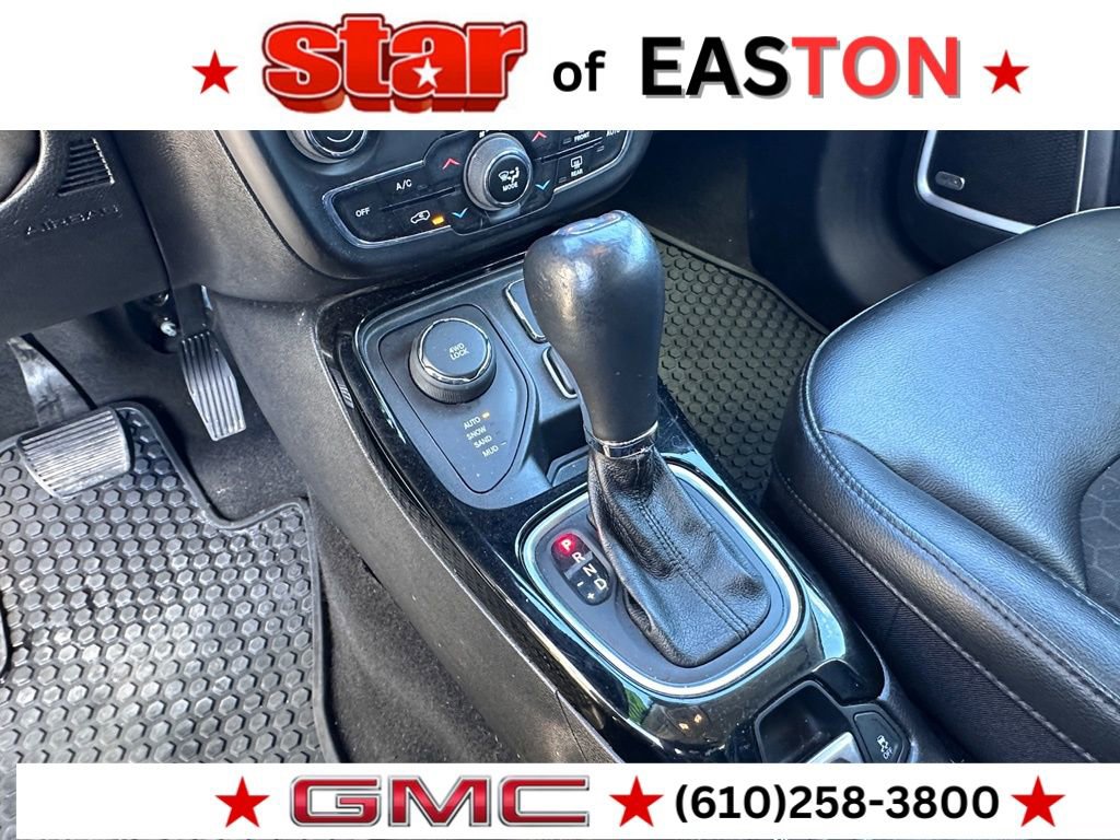 Used 2021 Jeep Compass Latitude w/ Sun and Sound Group image 34