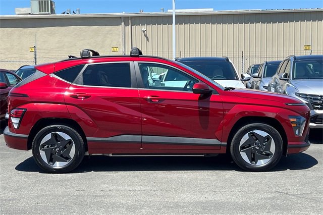 New 2025 Hyundai Kona SEL image 5