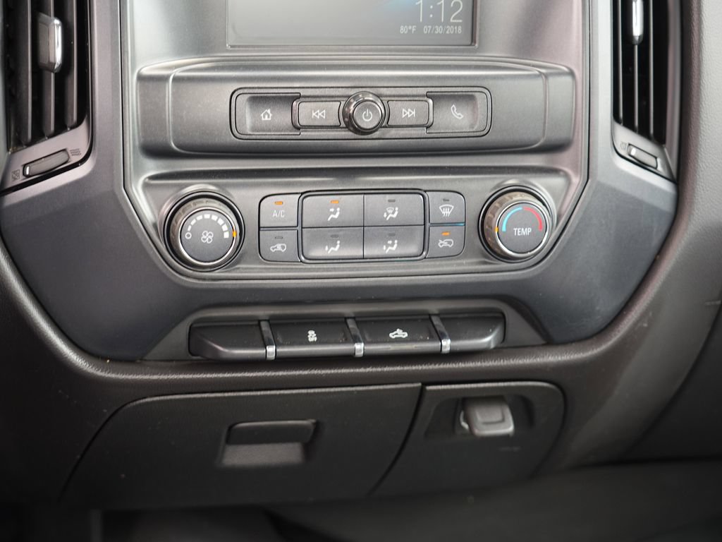 Used 2018 Chevrolet Silverado 3500 W/T AWD/4WD image 27