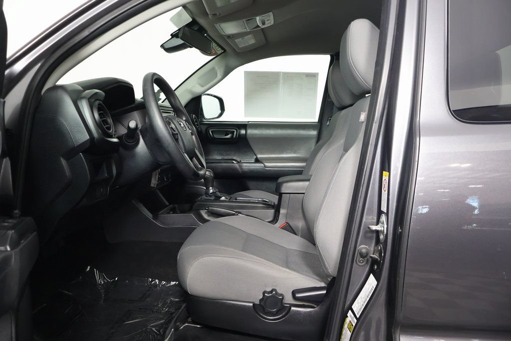 Used 2019 Toyota Tacoma SR w/ SR Convenience Package RWD image 10