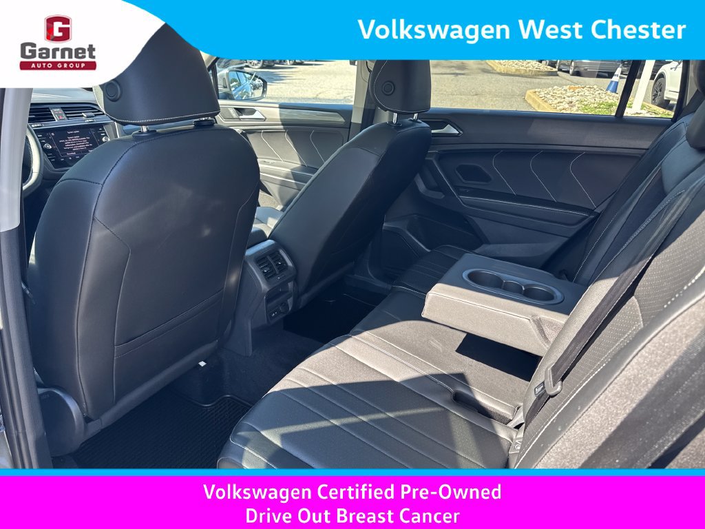 Certified 2023 Volkswagen Tiguan SE w/ Panoramic Sunroof Package AWD/4WD image 30