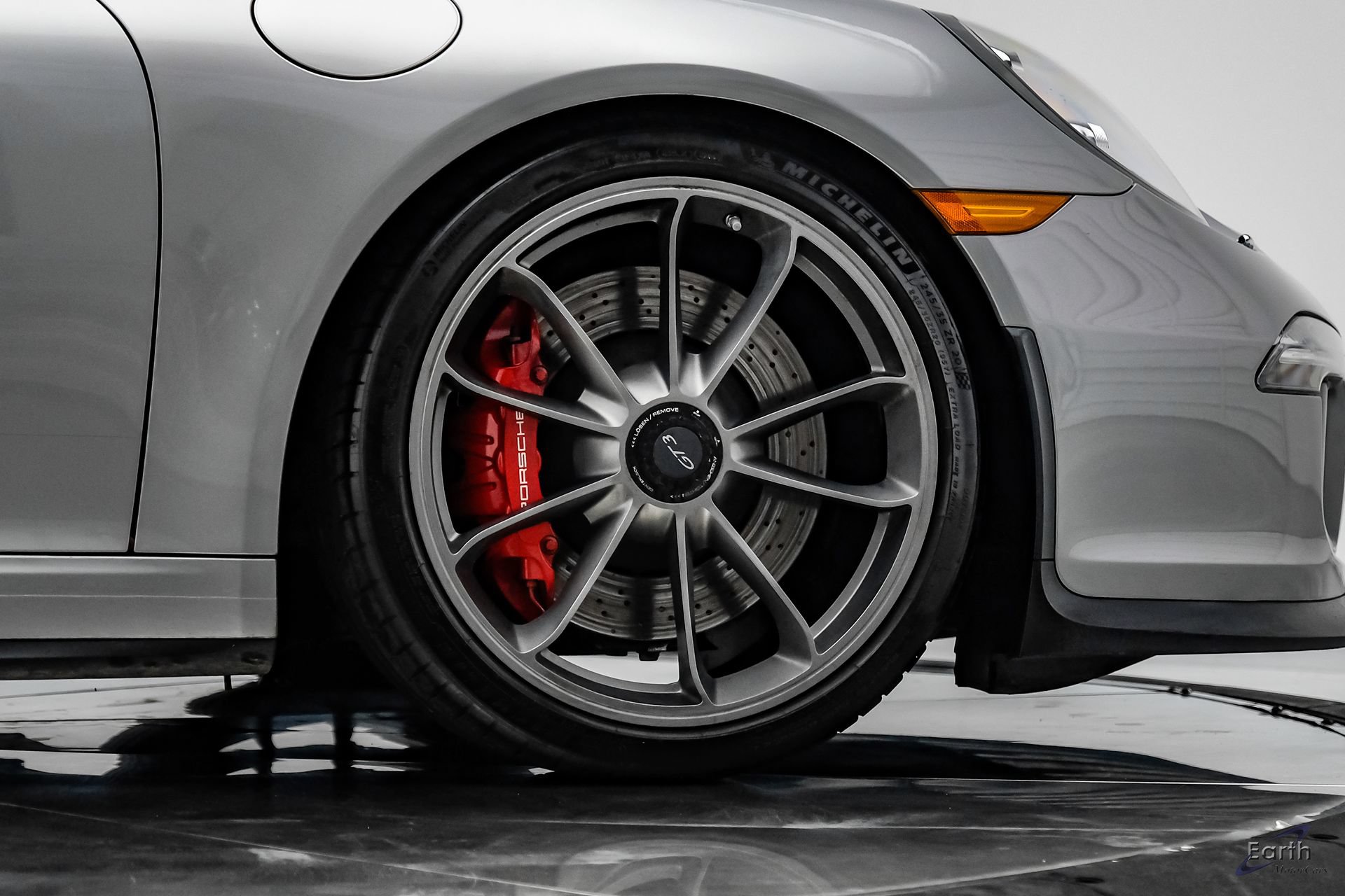 Used 2015 Porsche 911 GT3 RWD image 81