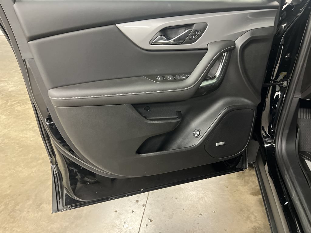 New 2026 Chevrolet Blazer LT w/ Sound & Technology Package AWD/4WD image 15