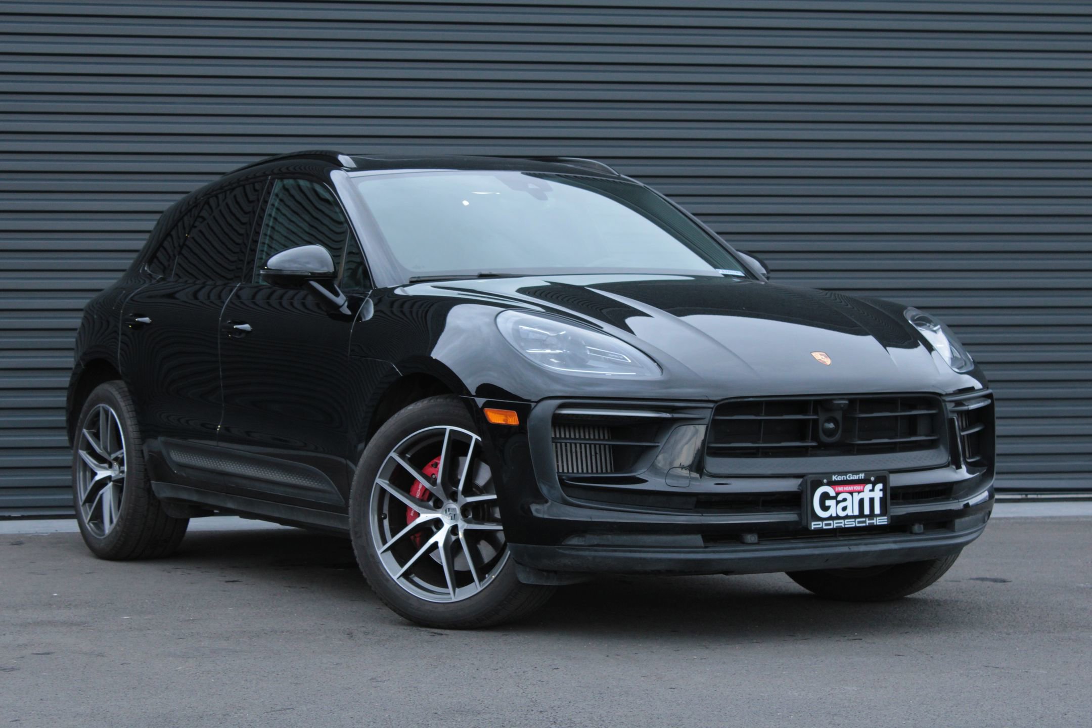 Certified 2023 Porsche Macan S image 8