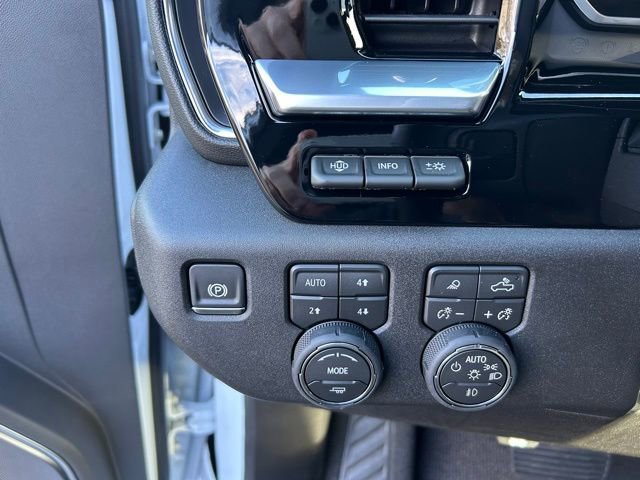 New 2026 Chevrolet Silverado 2500 High Country w/ Technology Package AWD/4WD image 19