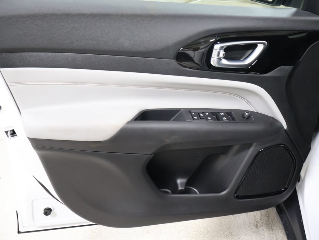 New 2026 Jeep Compass Limited AWD/4WD image 11