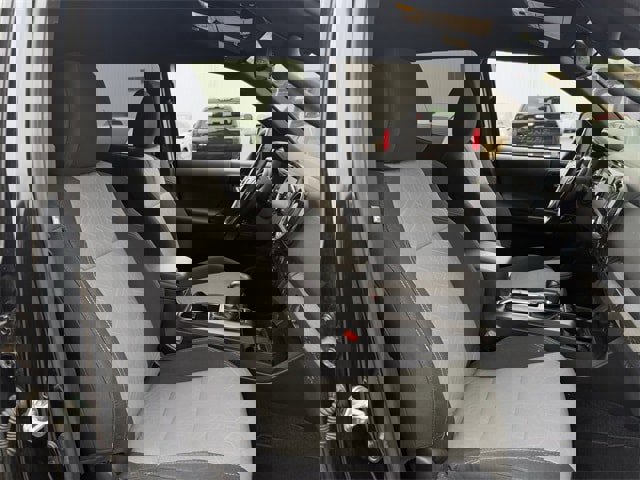 Used 2022 Toyota Tacoma TRD Sport image 30