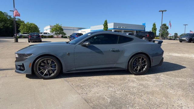 Used 2025 Ford Mustang Dark Horse RWD image 5