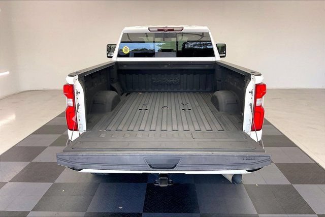 Used 2021 Chevrolet Silverado 3500 High Country AWD/4WD image 27