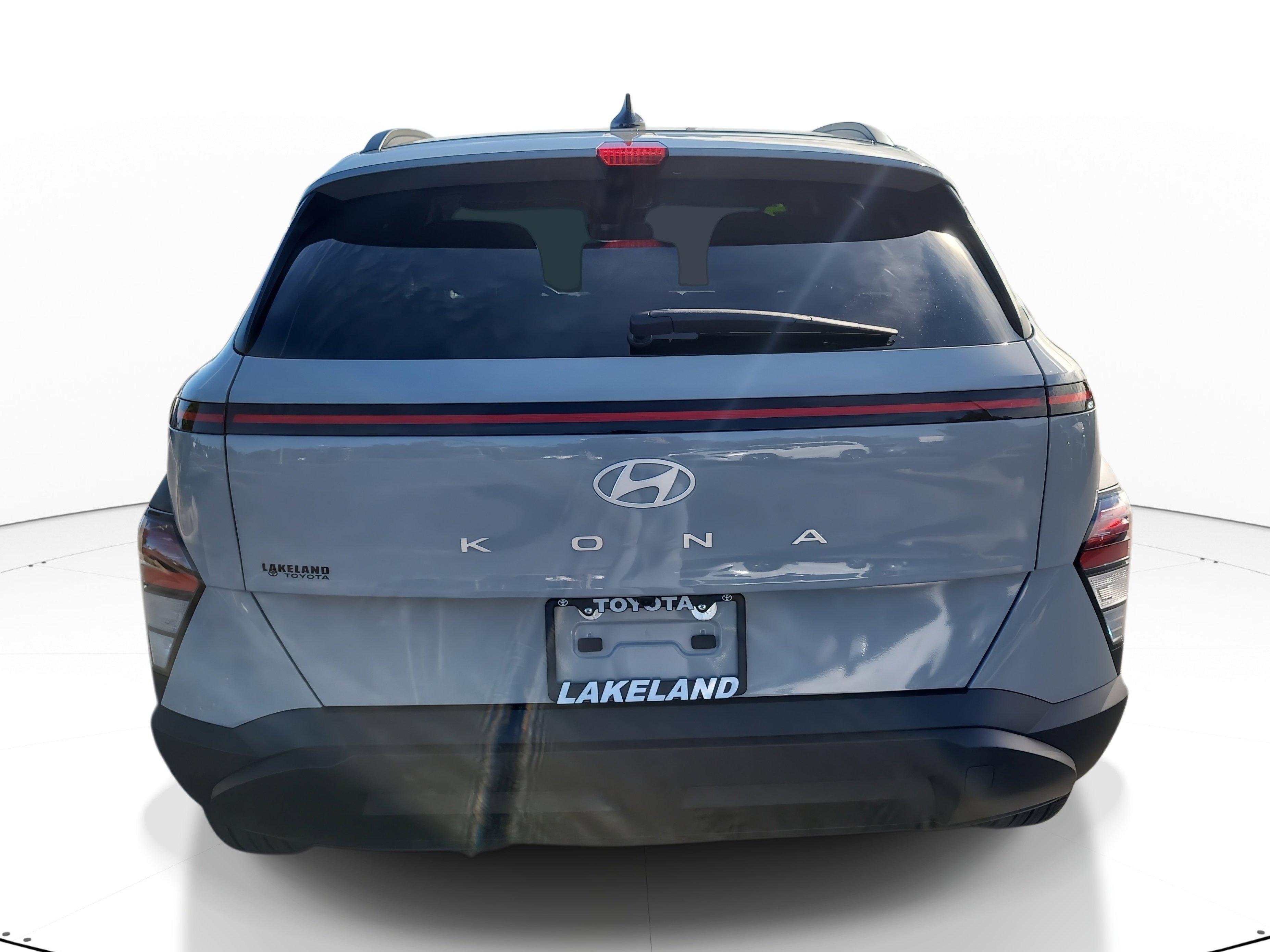 Used 2025 Hyundai Kona SEL image 6