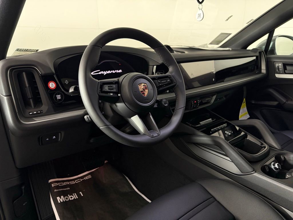 New 2026 Porsche Cayenne Coupe image 4