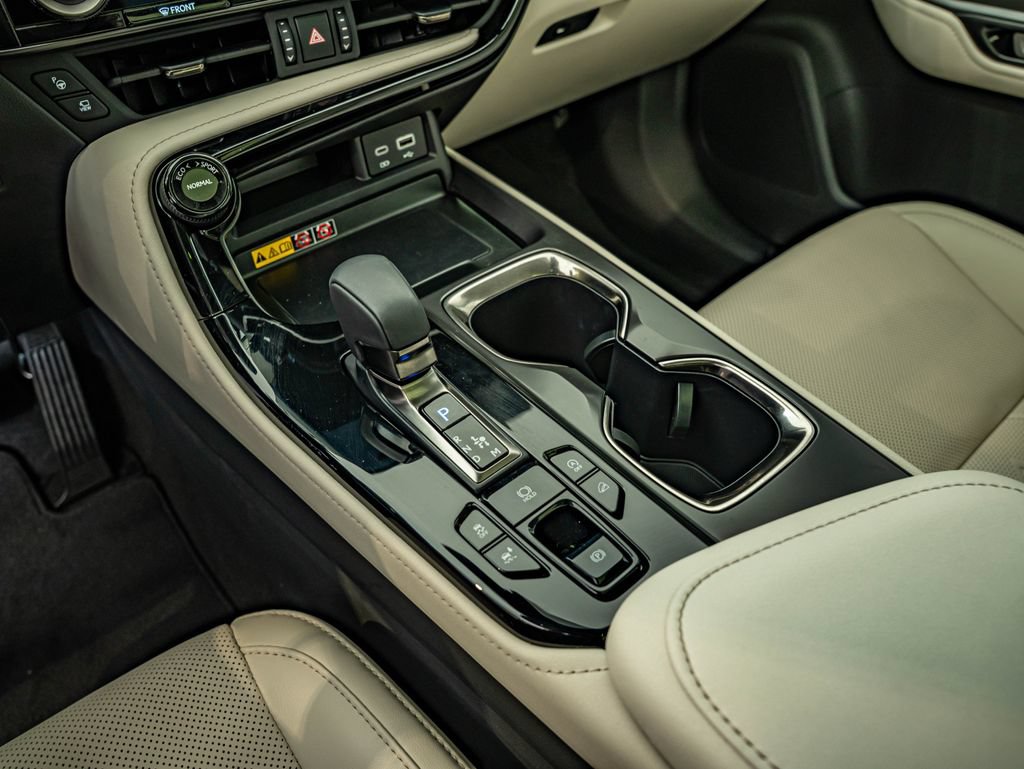 Certified 2026 Lexus NX 350 AWD w/ Accessory Package (2T) image 27