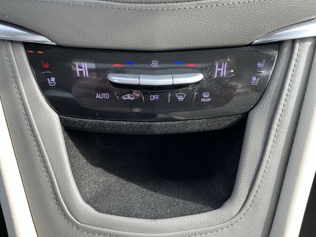 Used 2017 Cadillac XT5 Premium Luxury AWD/4WD image 18