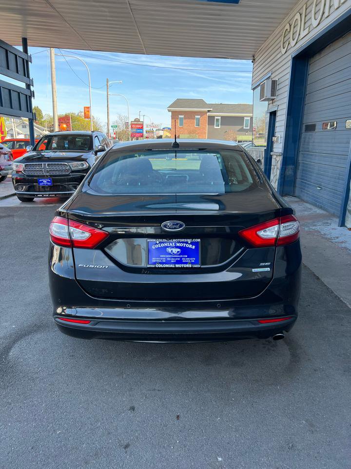 Used 2013 Ford Fusion SE image 5